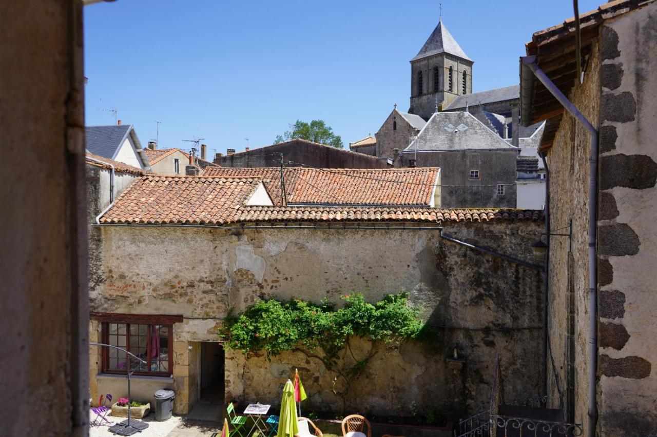 Un Dimanche Chez Julie Chambre Celestine Parthenay Luaran gambar